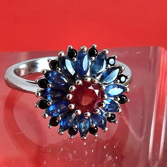 925 Sterling Silver Ring Sz 6.75 with Natural Ruby, Sappphire, Spinel - Picture 8 of 10